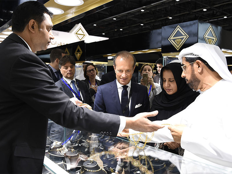 معرض دبي الدولي للمجوهرات 2018 ومبادرات دولة الإمارات الجديدة تعزز مكانة دبي كحلقة وصل رئيسية في قطاع المجوهرات العالمي